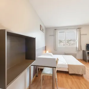 City Hotel apartamentowy
