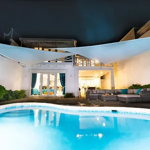  Holiday home Caprice 9 - Oceanfront - Gated Community With Pool Bahamas